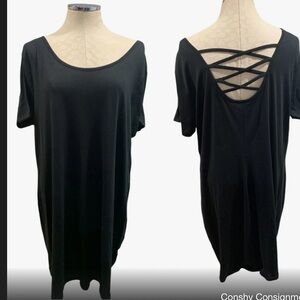 2X Black Tshirt Dress Lattice Detail